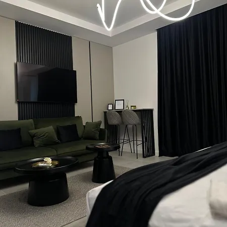 Hamora Axxis مامايا